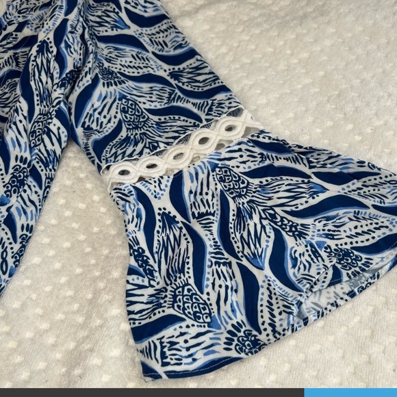 Lily Pulitzer Hollie Tunic dress. Adorable blue n white short dress. Size small - Picture 7 of 7